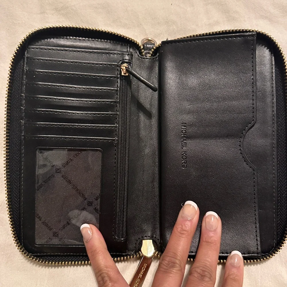 Michael Kors Pebbled Black Wallet - Picture 8 of 10
